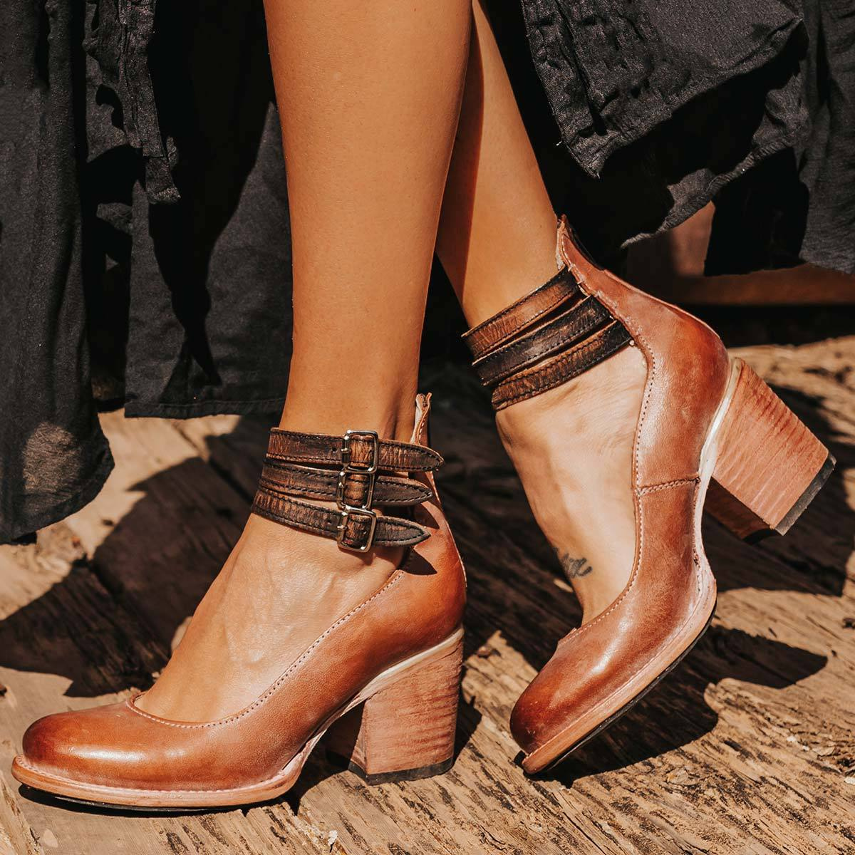 Pumps Damen | Blockabsatz & Doppelschnalle