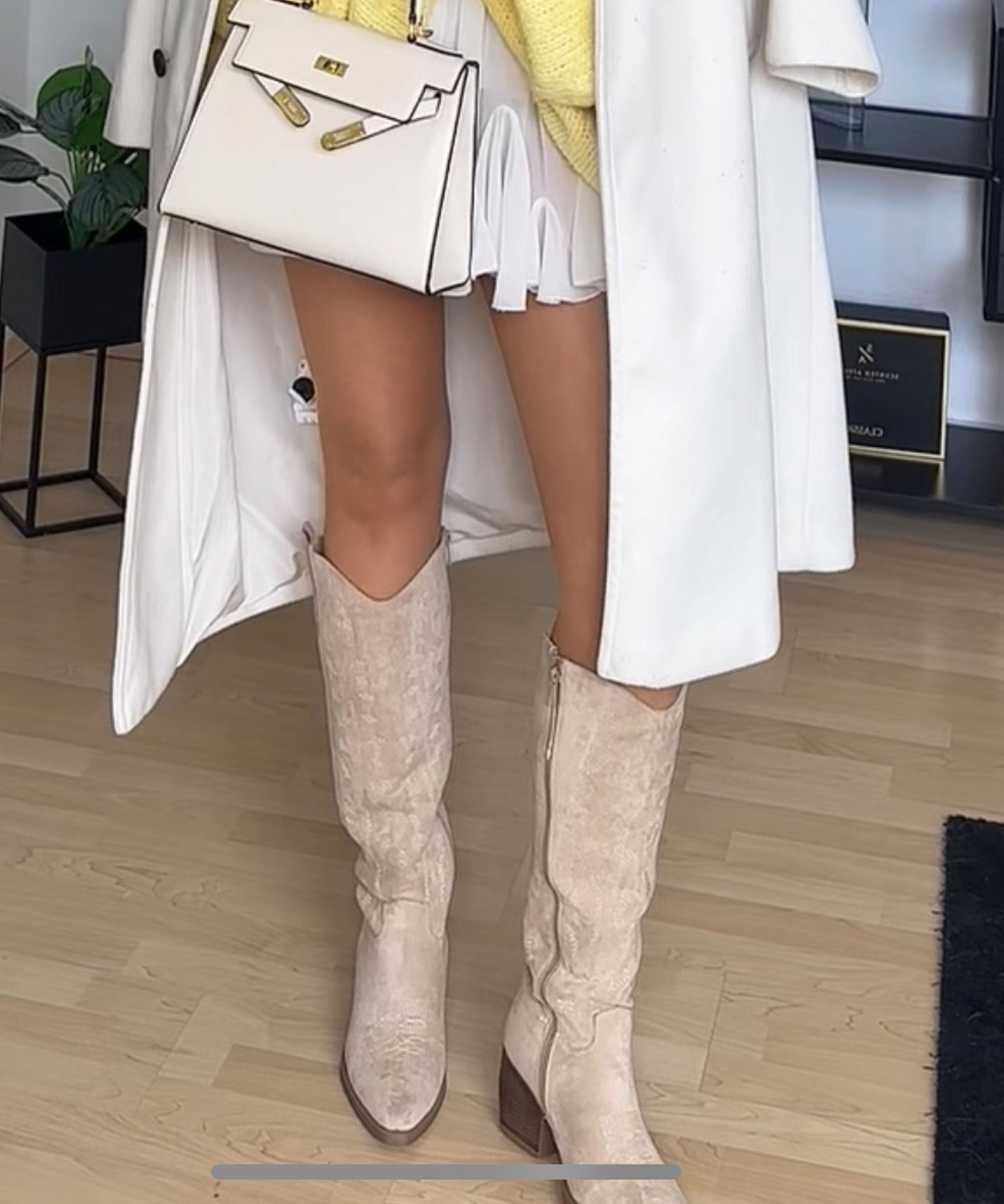 Liz Hoge Beige Cowboylaarzen Dames