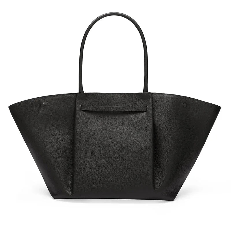 Damen Schultertasche | Geräumiges Innenfach & Abschlussakzent