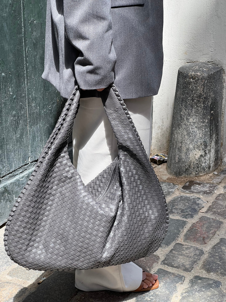 Handtasche Damen | Geflochtenes Design & Geräumige Form