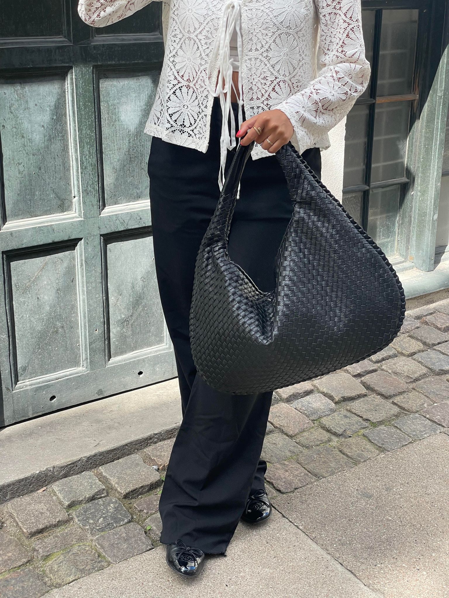 Handtasche Damen | Geflochtenes Design & Geräumige Form