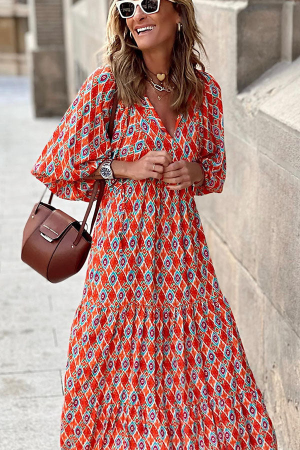 Sommerkleid Damen | Maxi mit Blumenprint & Stufenrock