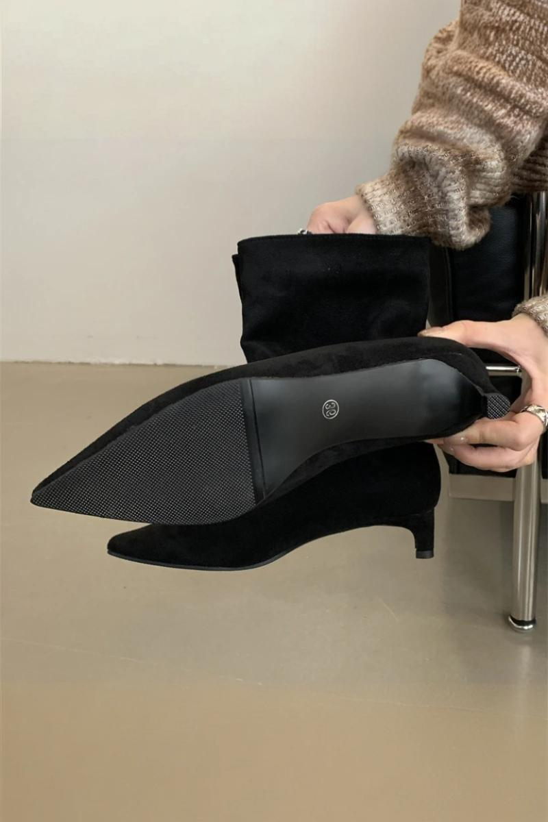 Vaelia - Stiefeleletten Damen | Spitz zulaufende Form & Niedriger Absatz