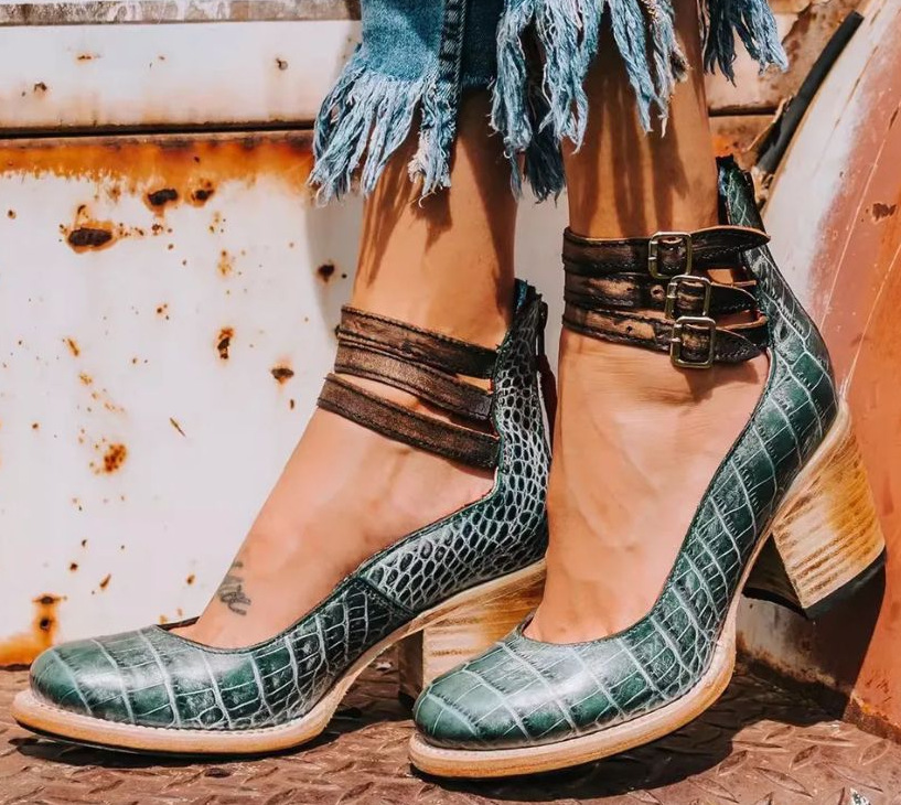 Pumps Damen | Blockabsatz & Doppelschnalle
