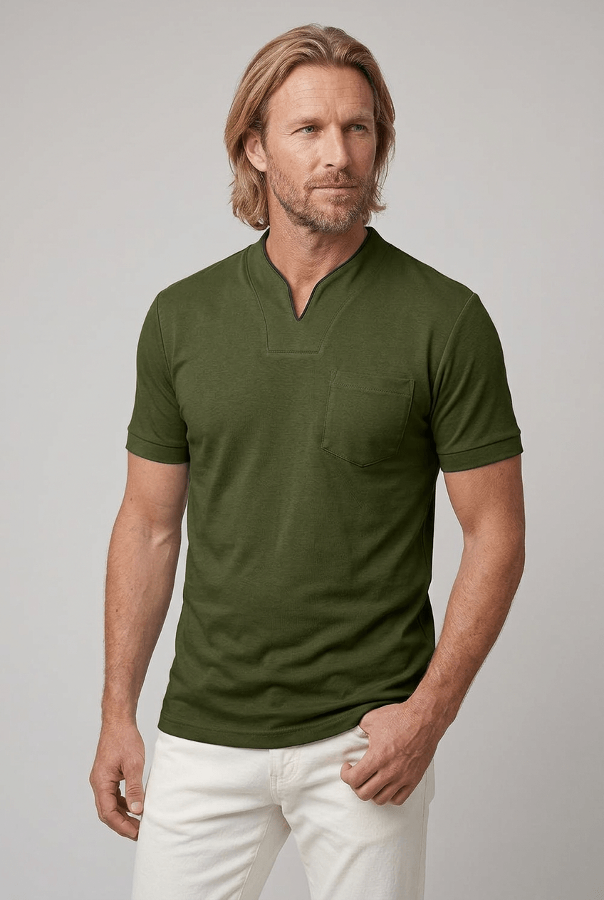 T-Shirt Herren | V-Ausschnitt & Brusttasche