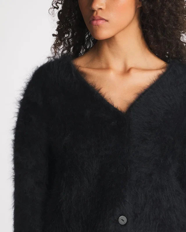 Winterstrickjacke Damen | Flauschige Struktur & Oversize-Schnitt