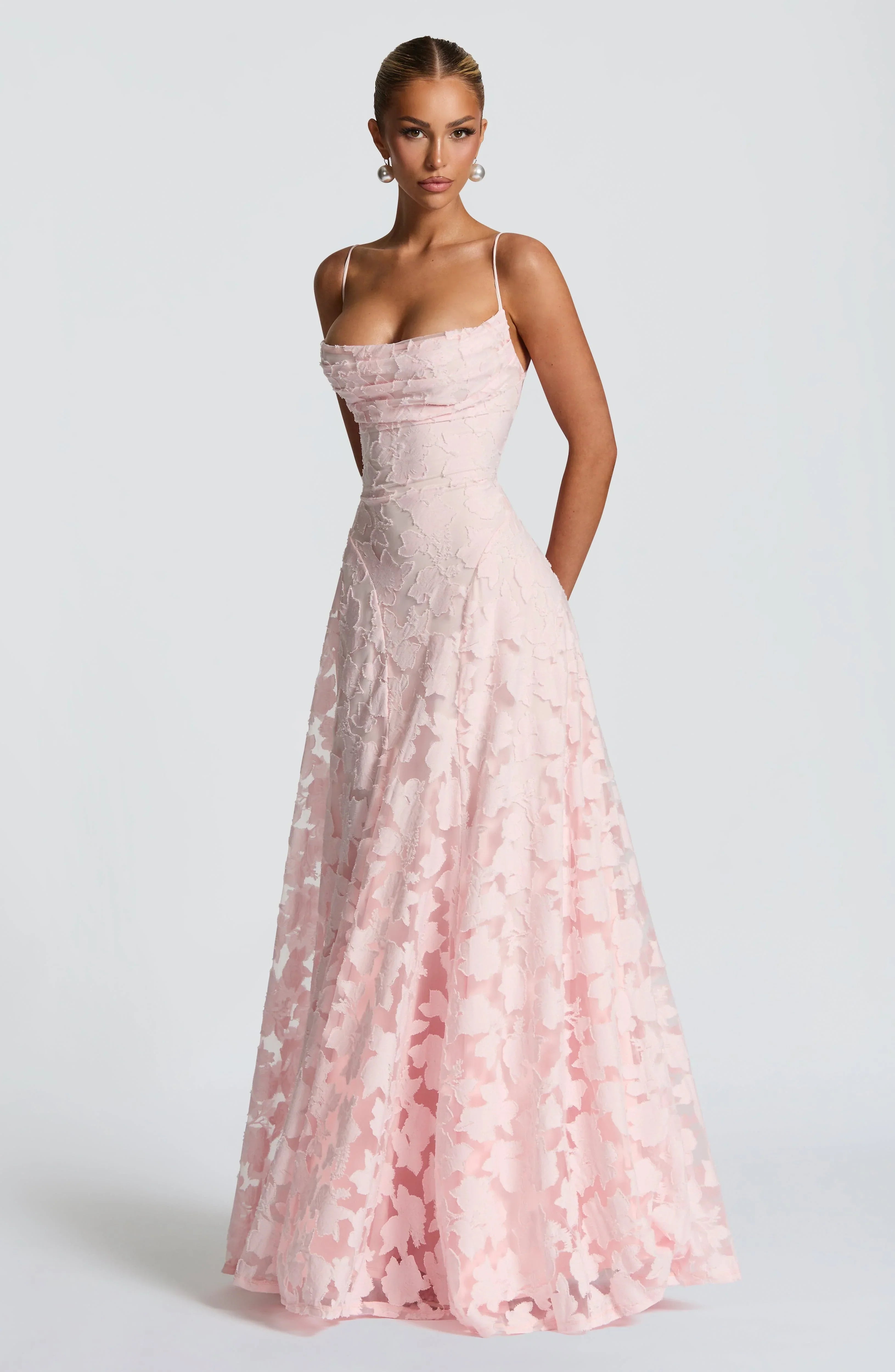 Kleid Hochzeitsgast Damen | Maxi mit 3D-Blumen & Spaghettiträgern