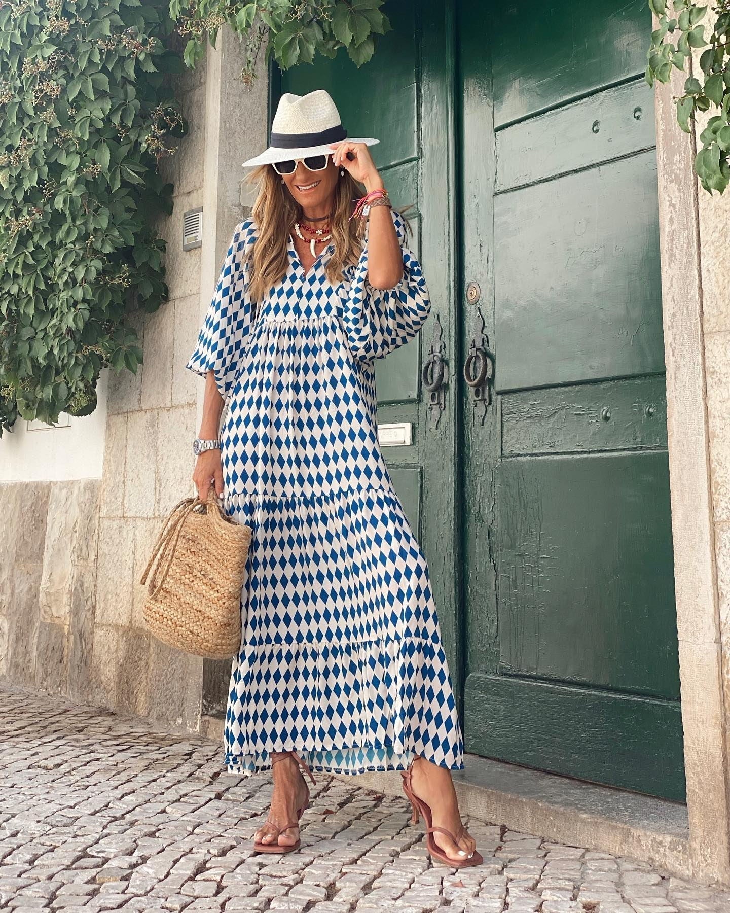 Sommerkleid Damen | Maxi mit Blumenprint & Stufenrock