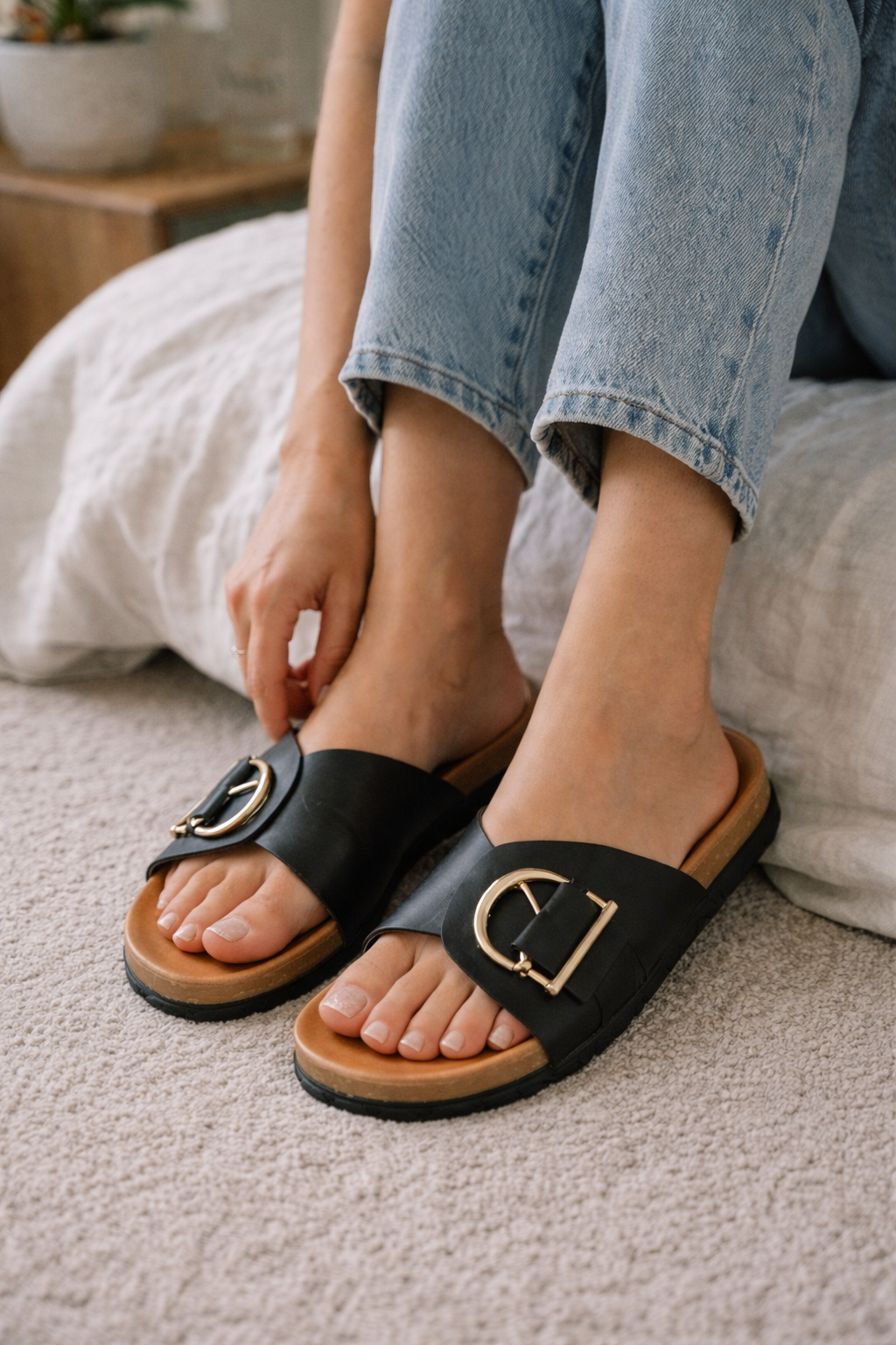 Sandalen Damen Pantoletten | Goldener Schnalle & Korksohlen