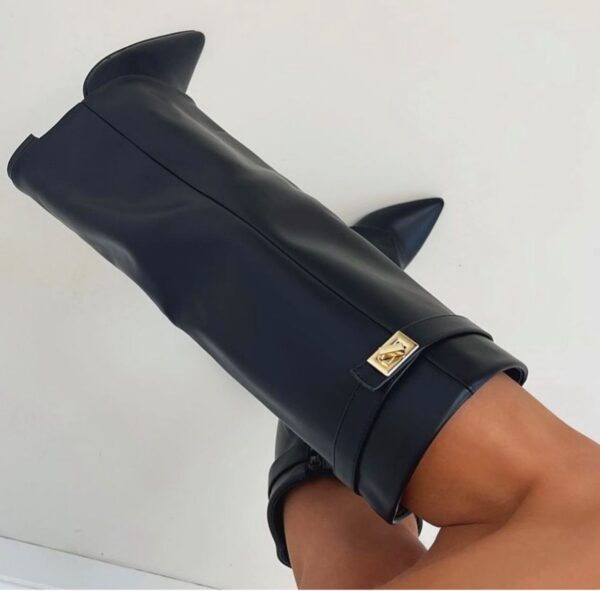 Stiefel Damen | Kniehoch mit Umschlagschaft & Golddetail