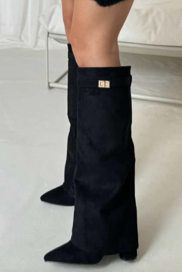 Stiefel Damen | Kniehoch mit Umschlagschaft & Golddetail