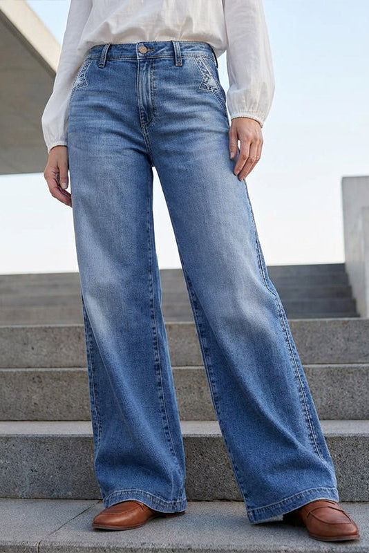 Jeans Damen High Waist mit weitem Bein & Ziernaht