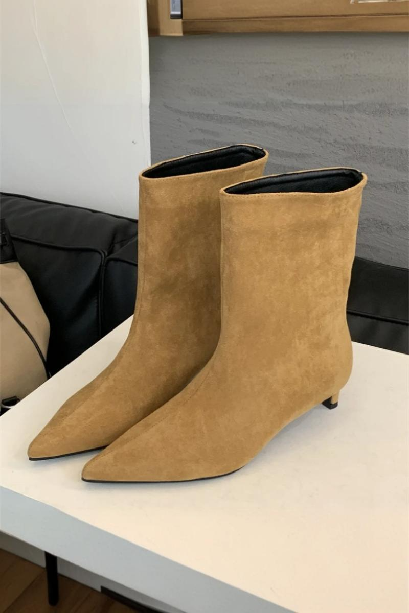 Vaelia - Stiefeleletten Damen | Spitz zulaufende Form & Niedriger Absatz